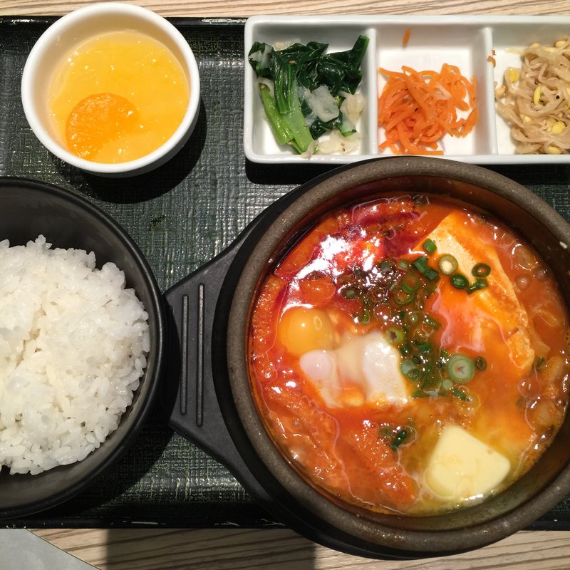 味噌バタースンドゥブ(東京純豆腐横浜ポルタ店)