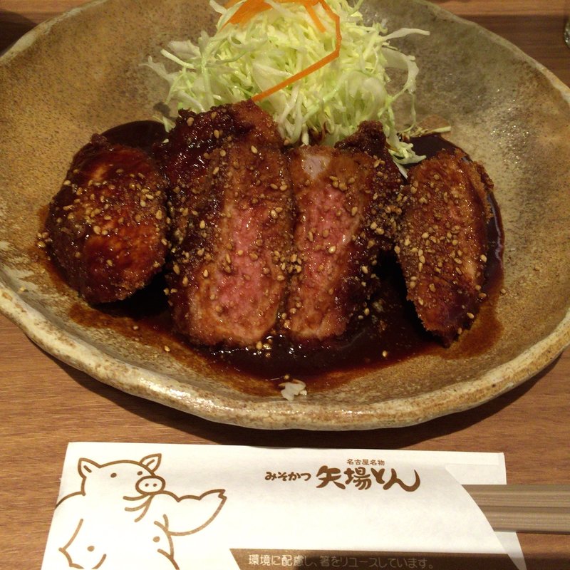 味噌ヒレ定食(矢場とん キッテグランシェ店)