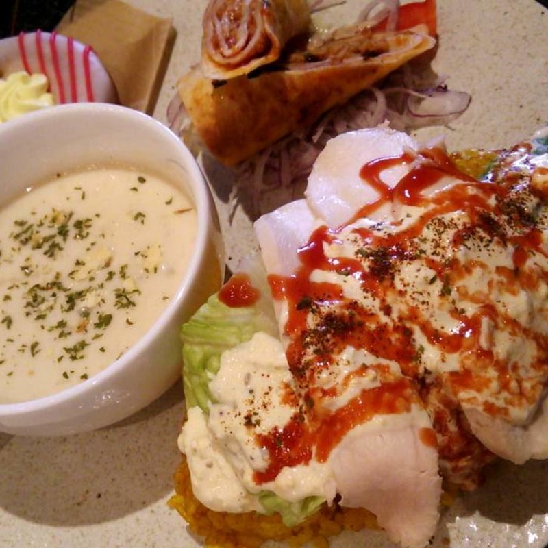 ニューヨークチキンオーバーライス(GOOD PROVISION NEWYORK（グッド プロヴィジョン ニューヨーク）)