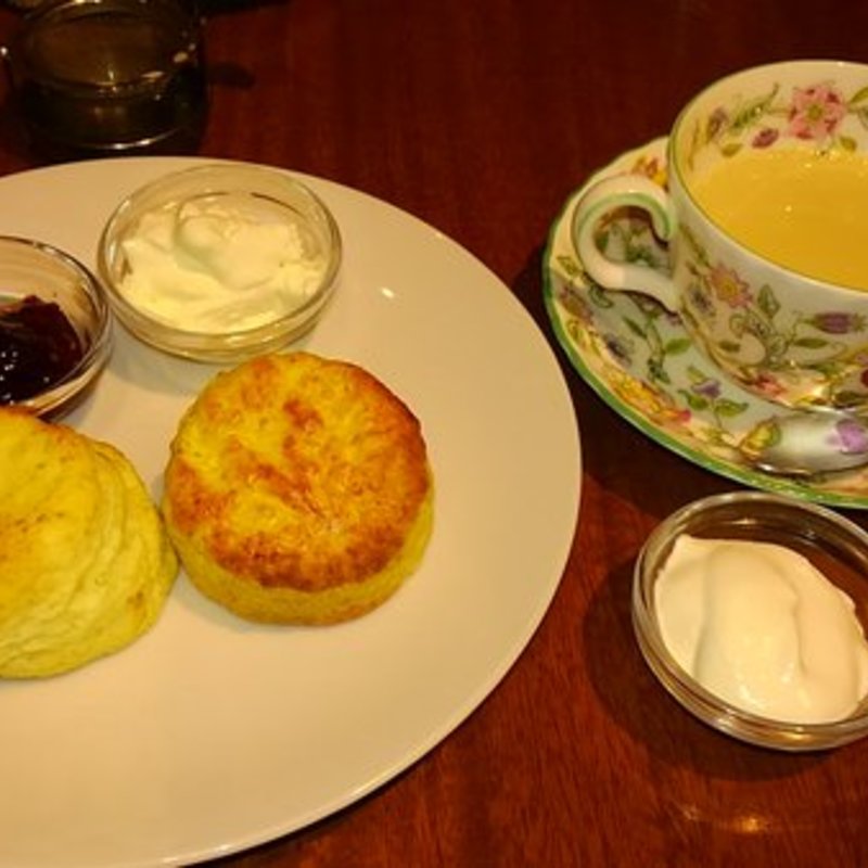 スコーンと茶葉が選べるロイヤルミルクティのセット(ジークレフ 高円寺店 （Ｇclef）)