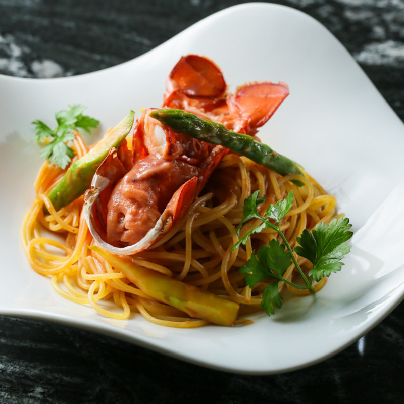 オマール海老のパスタ(ルーツ　ロッポンギ （ROOTS 　ROPPONGI）)