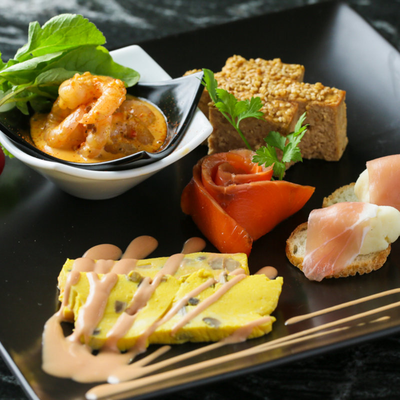 おまかせ盛り合わせ(ルーツ　ロッポンギ （ROOTS 　ROPPONGI）)