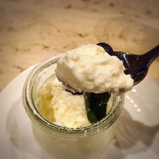 バーバリアンクリーム(Bayerisch Creme)( Dallmayr Bistro )