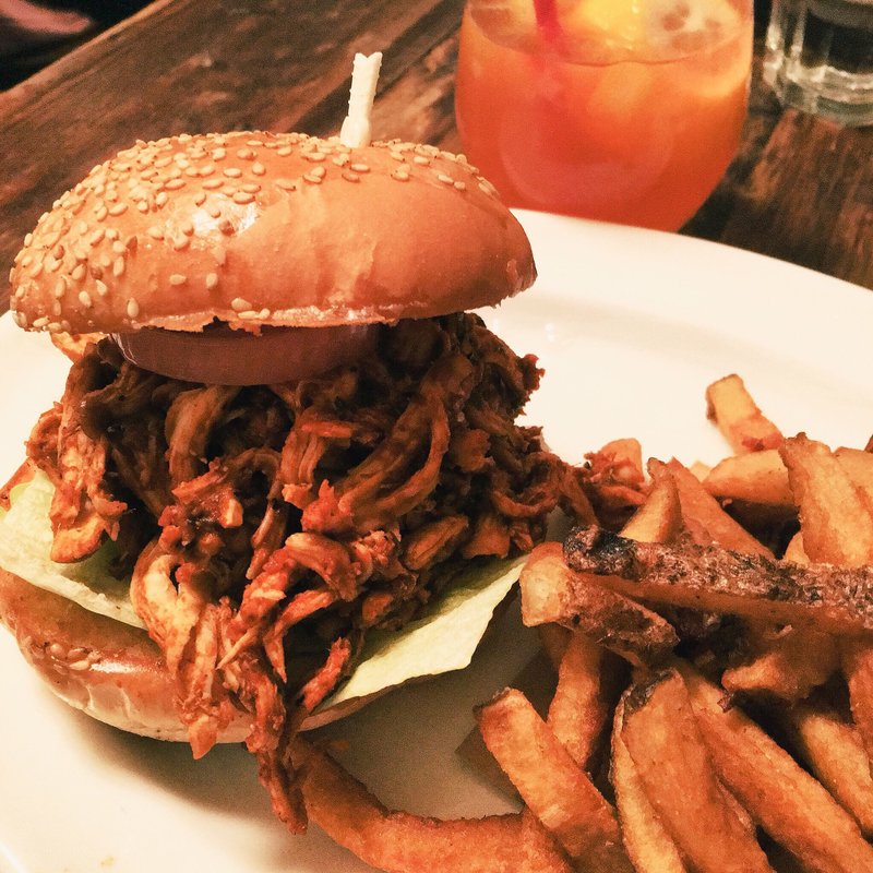 ケイジャンチキンハンバーガー(バビーズ ヤエチカ)