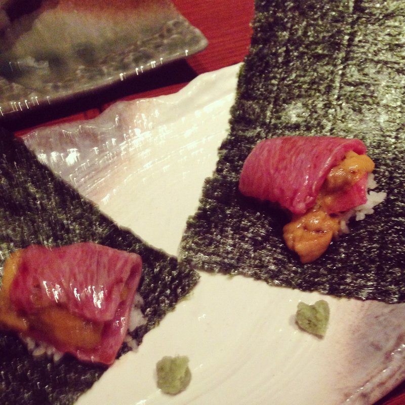 生うにの和牛巻(鉄板焼 織部 )