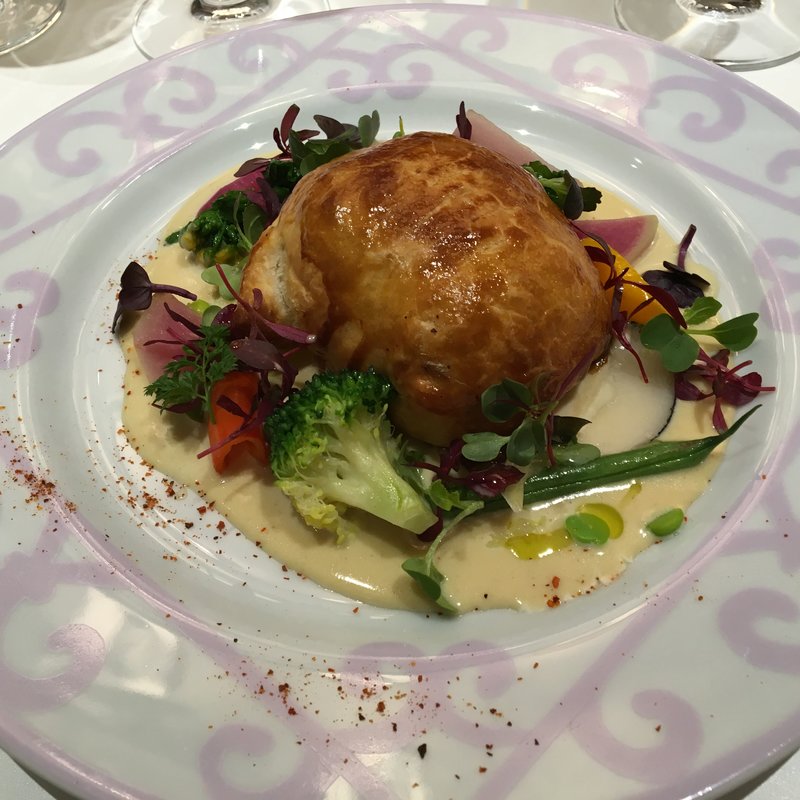 サーモンとアボガドのパイ(Ken Adonis)