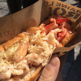 ロブスター＆クラブロール(LUKE'S LOBSTER 表参道キャットストリート店)
