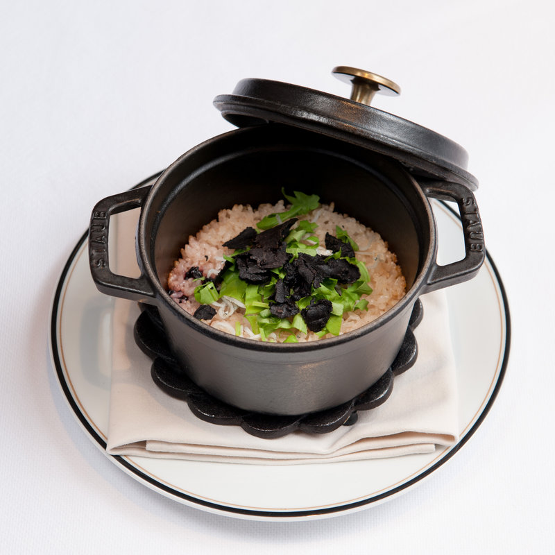 黒トリュフの土鍋(Terres de Truffes, Tokyo （テール・ド・トリュフ東京）)
