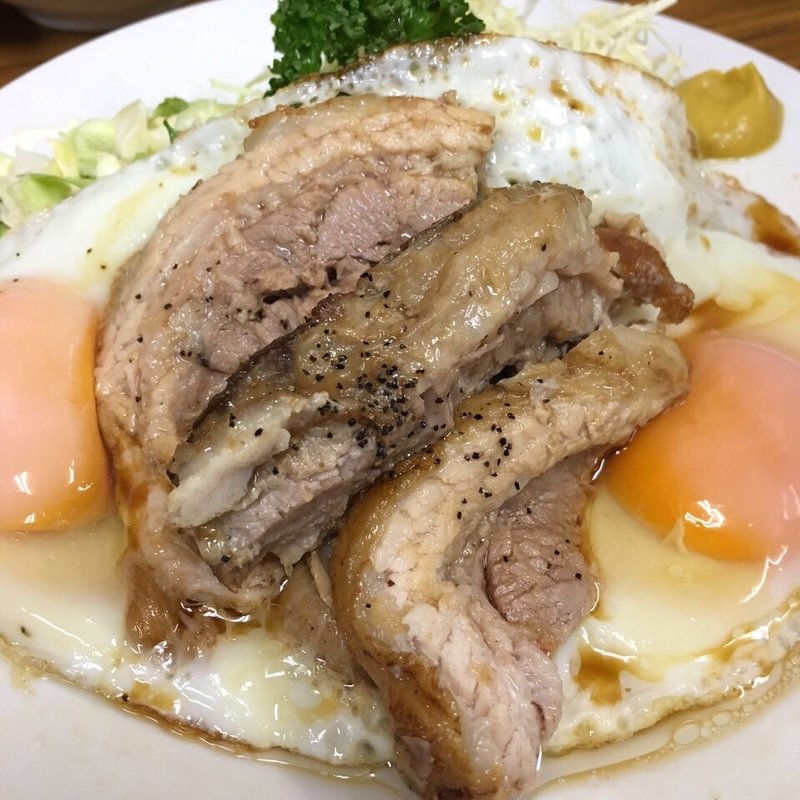 チャーシューエッグ定食