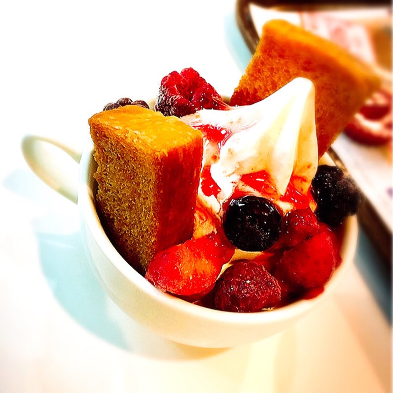 ラブベリーサンデー(A&W 石垣店)