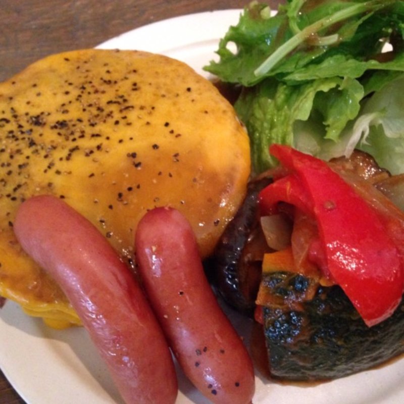 チェダーチーズのパンケーキ(ももちどり)