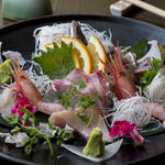 鮮魚の盛り合わせ