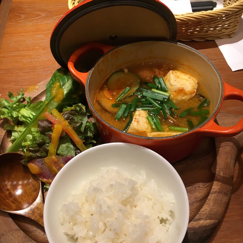 ごちそうスープディッシュ(Soup&cafe たらTaRa四ツ橋店 （タラタラ）)