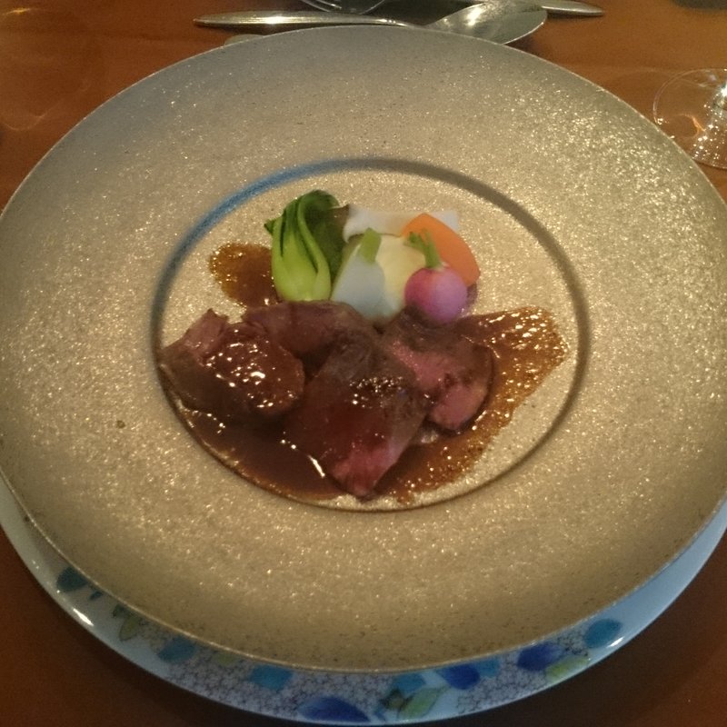 メインのお肉料理(ガルニエ （GARNIER）)