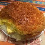 菠蘿包(パイナップルパン)