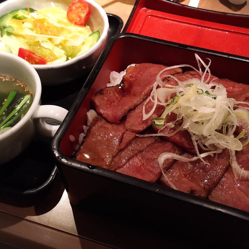 山形牛特選あぶり重(牛兵衛 草庵 そごう大宮店)