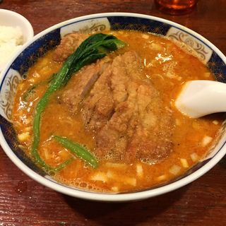排骨担々麺(支那麺はしご 入船店)