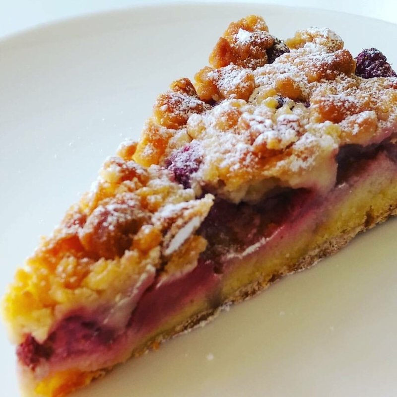 苺のクランブルタルト(エルブランシュ)