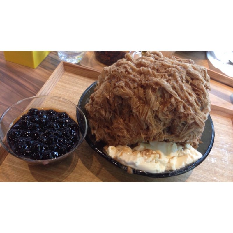 紅茶タピオカ氷(ICE MONSTER)