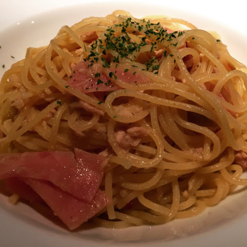 ポークハムとツナのオイルソースパスタ