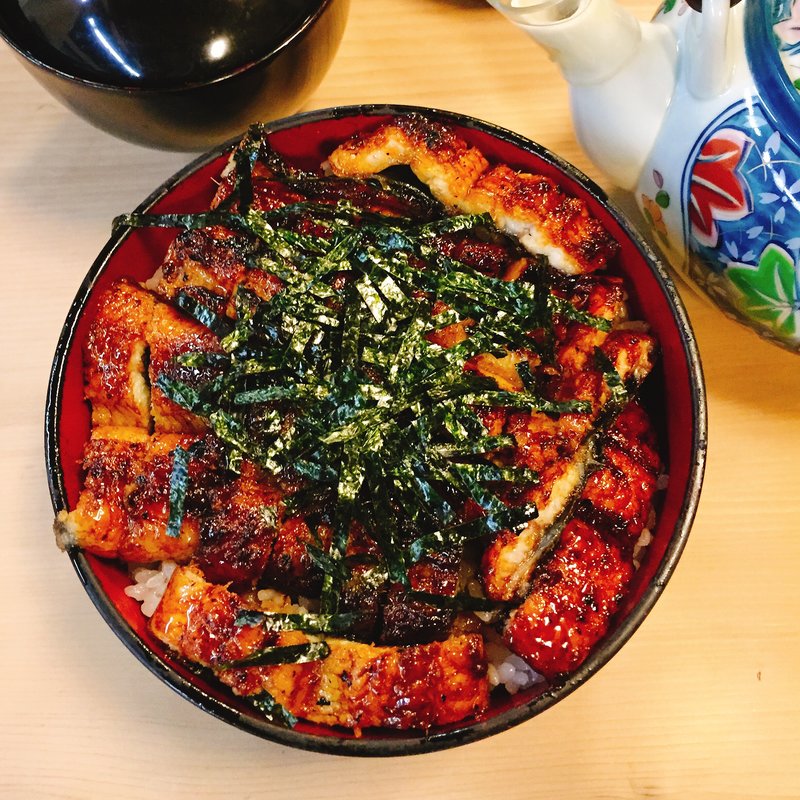 ひつまぶし(かしわ·うなぎ 宮鍵)