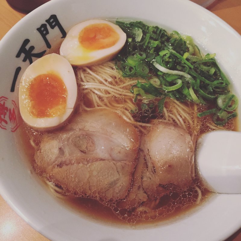 ラーメン(博多 一天門)