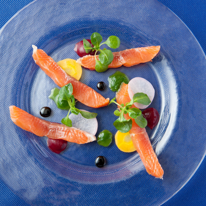 サーモンのカルパッチョ(Le Temps Serein)