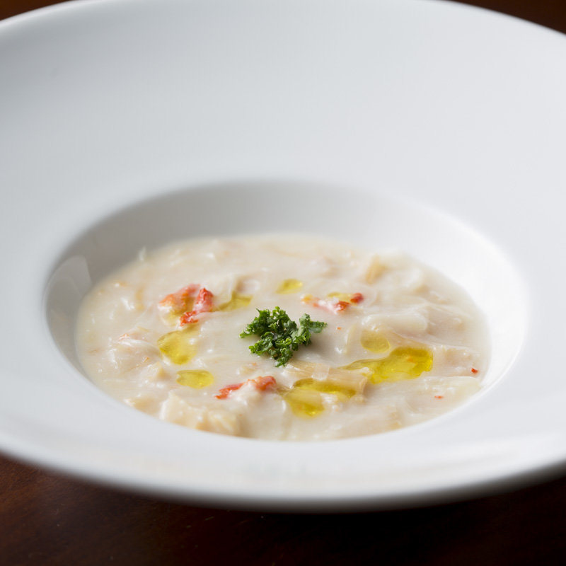 タラバガニのクリーム仕立て(西中洲 游來)