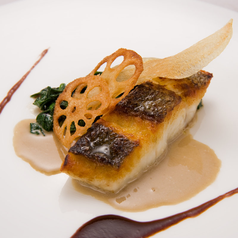 鮮魚のグリル(ラ・ターブル・ド・プロヴァンス （latabledeProvence）)