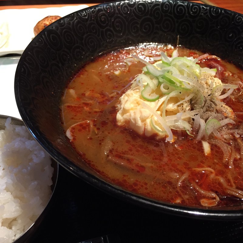 ユッケジャンスープランチ