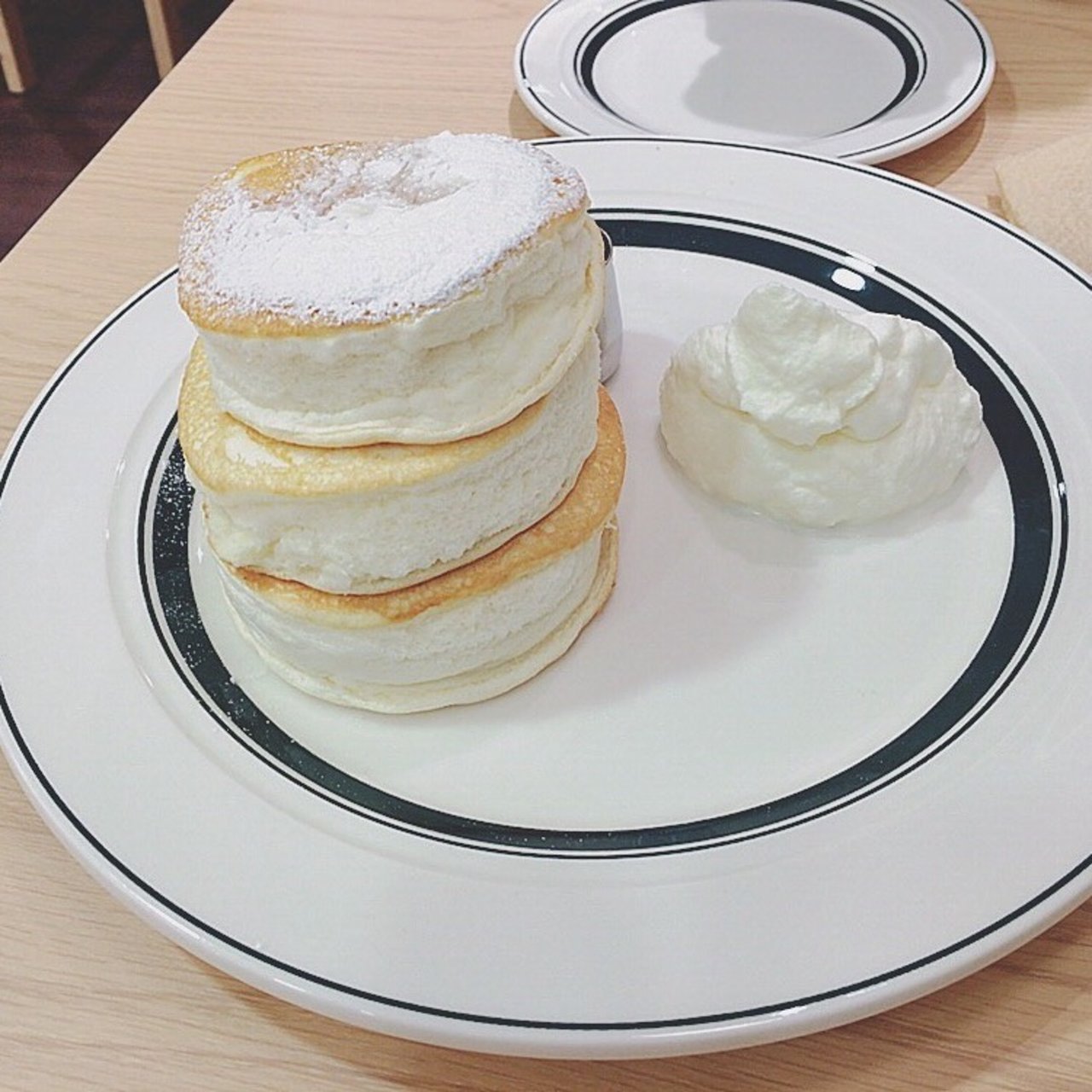 堺筋本町駅周辺で食べられるパンケーキ人気30選 Sarah サラ