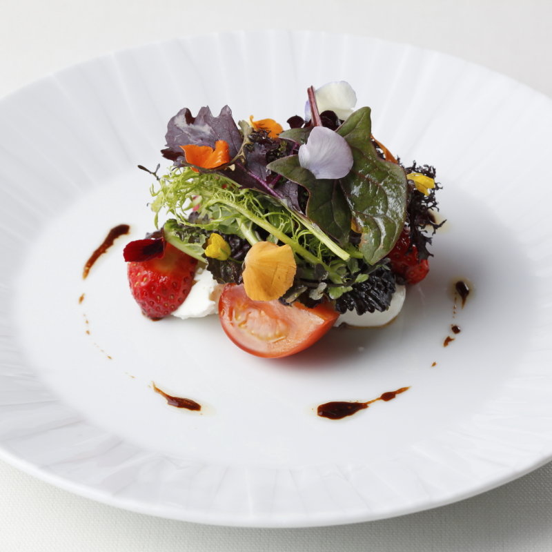 トマトとモッツアレラチーズのカプレーゼ(ユニオン スクエア トウキョウ （Union Square Tokyo）)