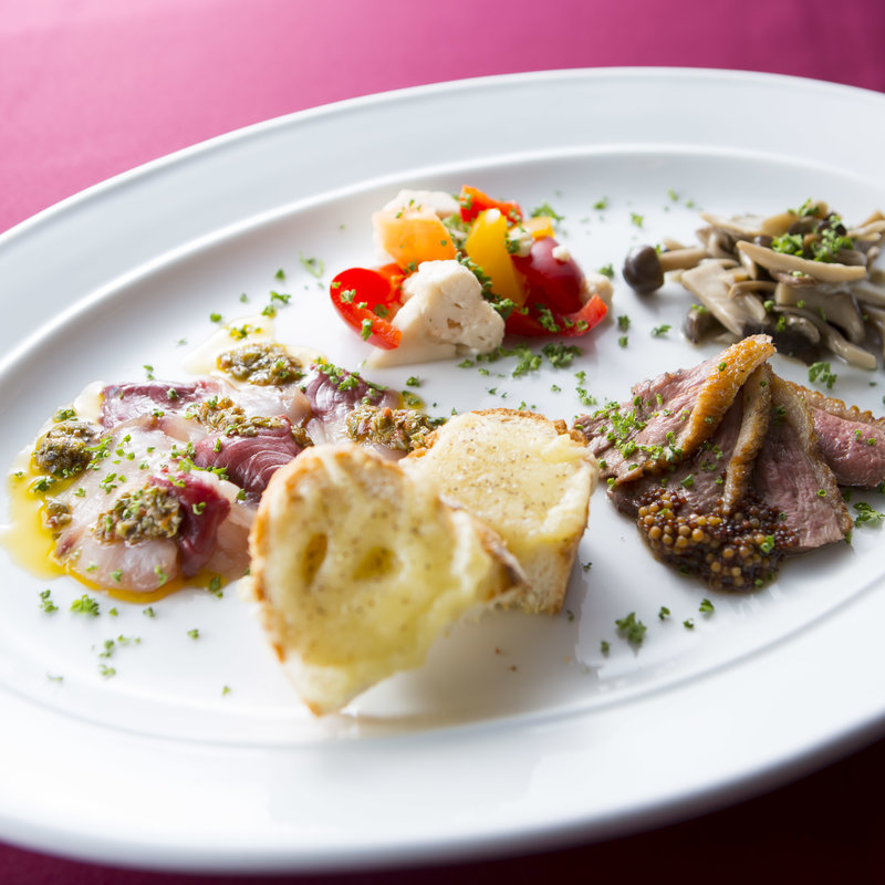 おまかせ盛り合わせ(ラ・コモディタ 神保町店 (LA COMODITA))