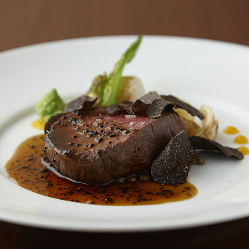 牛ヒレ肉のステーキ　トリュフ(アリアラスカ・マーブルトレ)