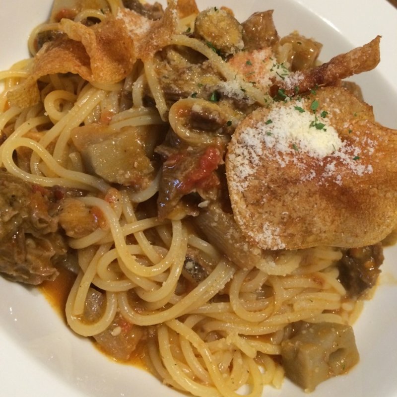 牛すじのトロトロ煮込みパスタ(イタリア食堂 nono)