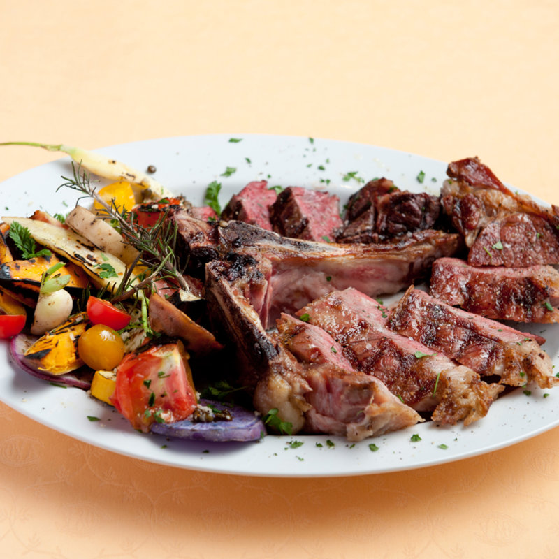 肉の盛り合わせ(COVA TOKYO （コヴァ トーキョー）)