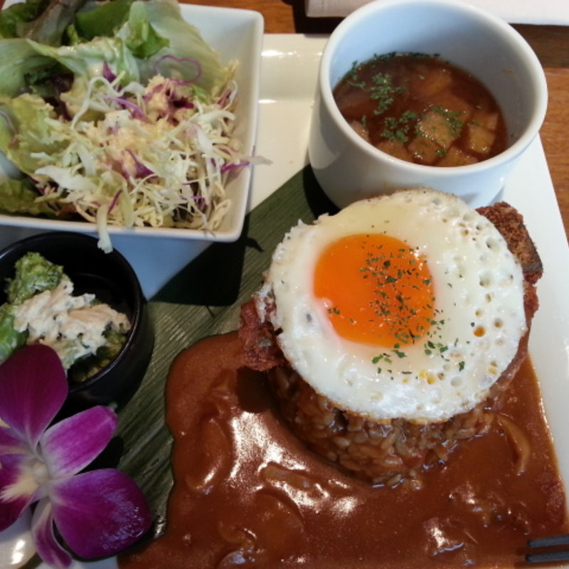 ロコモコプレート(MuuMuuDinerNU茶屋町プラス店)