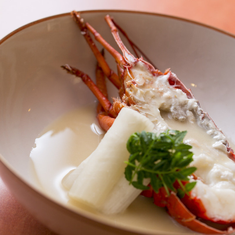 伊勢海老のクリーム煮(日本料理 四季亭／博多都ホテル)