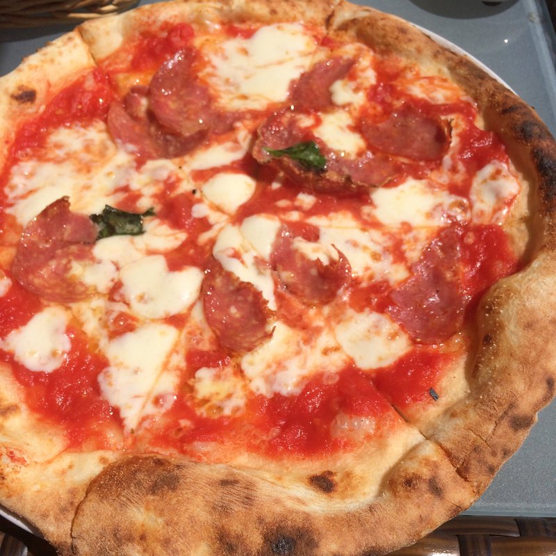 マルゲリータ.サラミ(PalFiore)