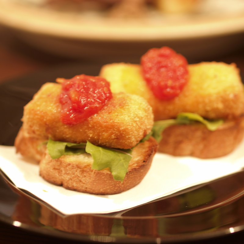 カニクリームコロッケ　バケット(サスワール （S/ASSEOIR）)