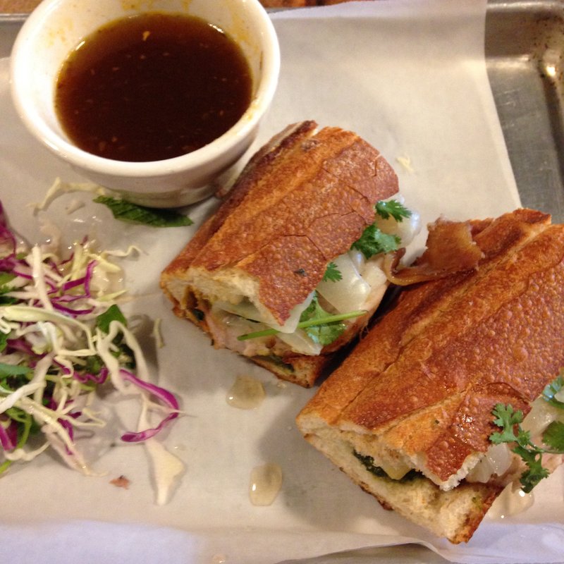 Le Saigon Banh Mi   (The Pig and the Lady)