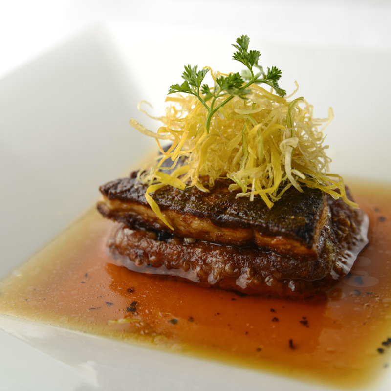 ミートパイとフォアグラのグリル(ソラシオ （/so/ra/si/o/）)