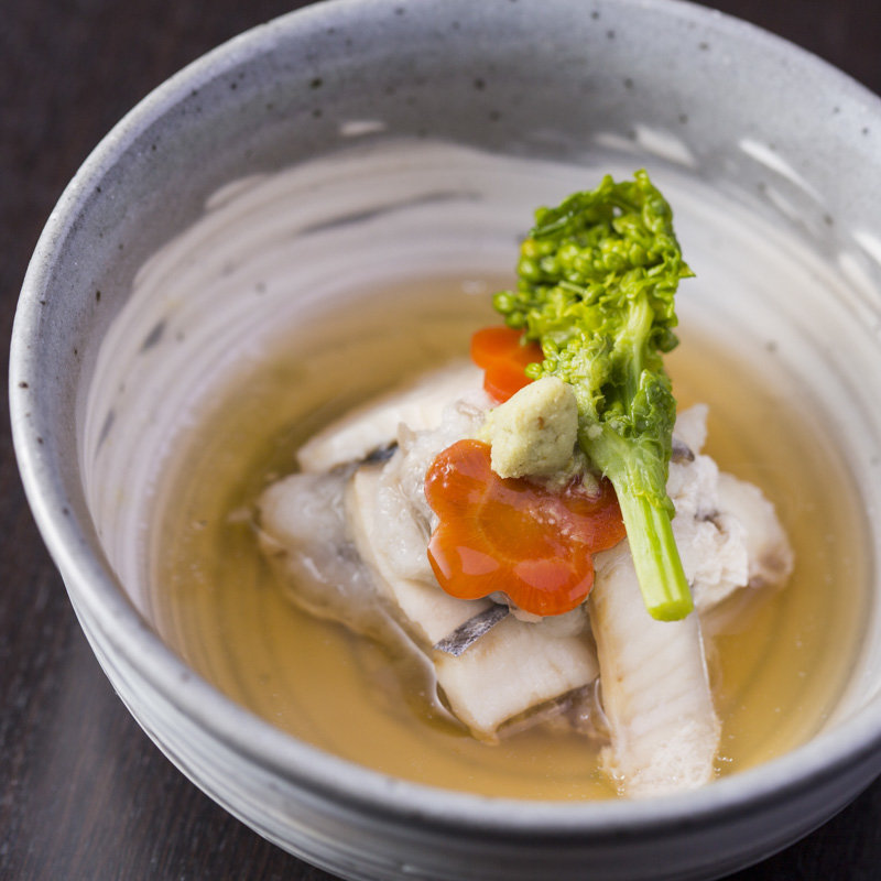 鱧の湯引き(浄水 はやし)