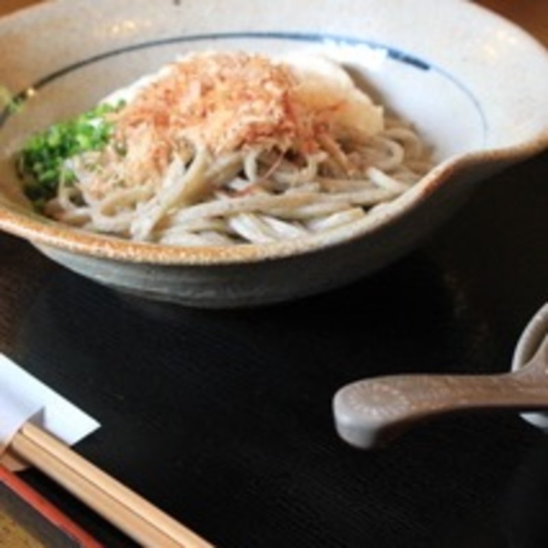 山かけ蕎麦(生粉打 作美 （きこうち さくみ）)