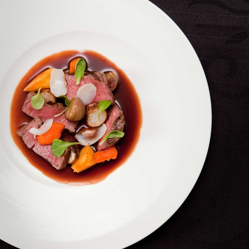 和牛グリル　赤ワインソース(エスカーレ)