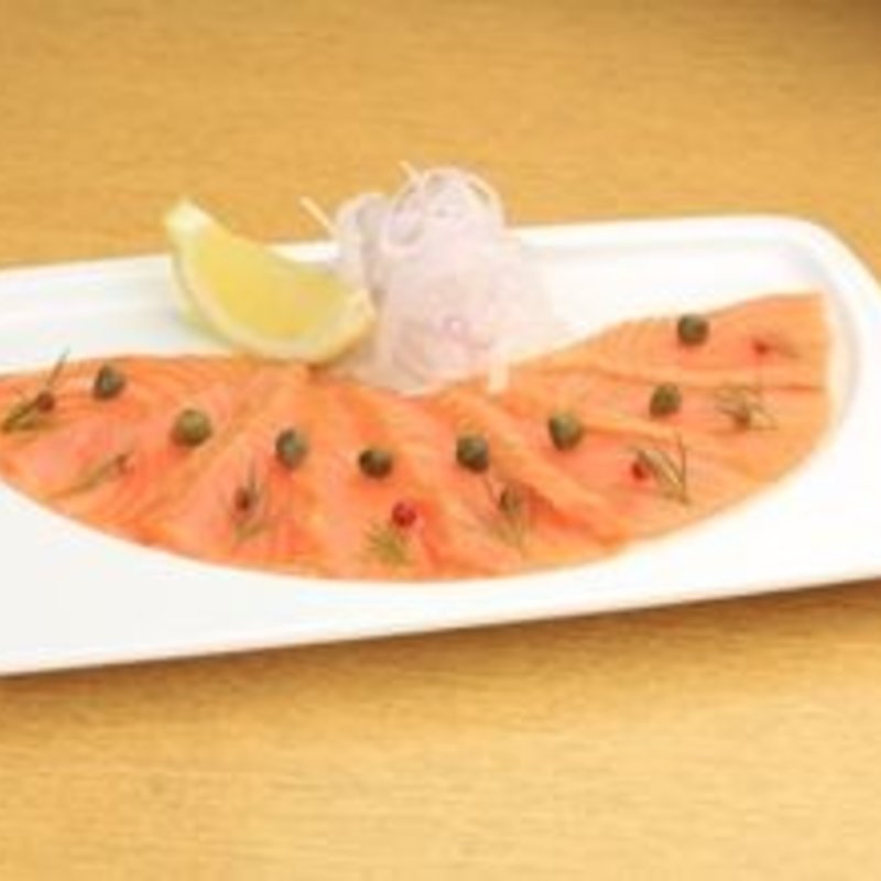 サーモンの薫製(舞浜地ビール工房 Roti’s House イクスピアリ店)