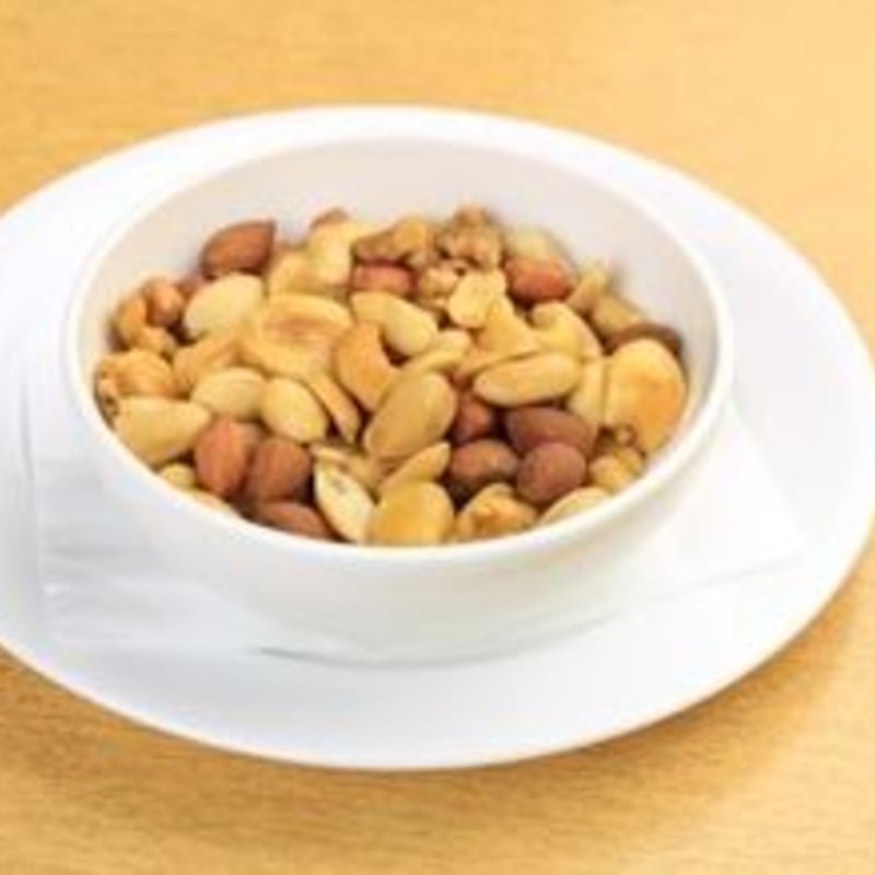 ミックスナッツの薫製(舞浜地ビール工房 Roti’s House イクスピアリ店)