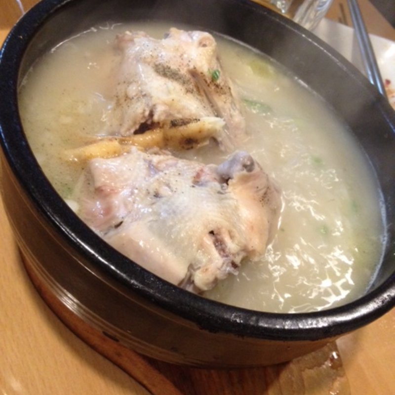 参鶏湯ハーフ(チャングムの家 )