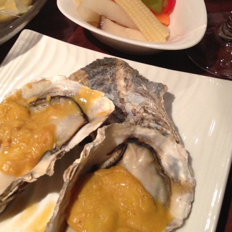 牡蠣のオーブン焼き(牡蠣屋バル )