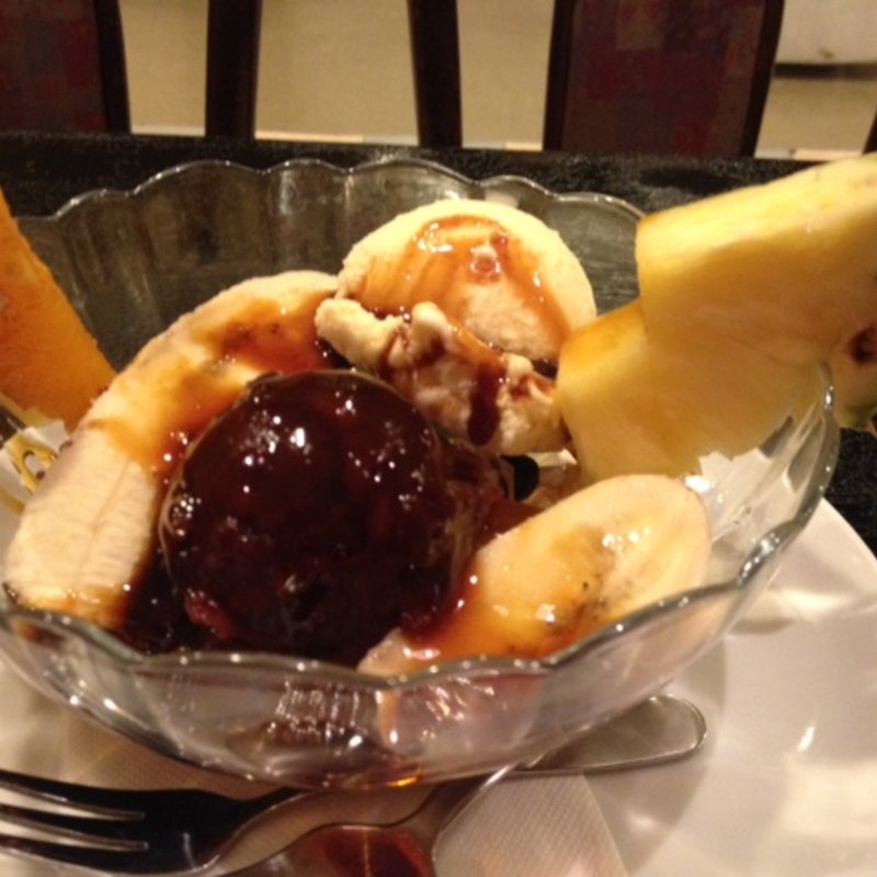 フルーツあんみつ(カフェレストランすいごう)